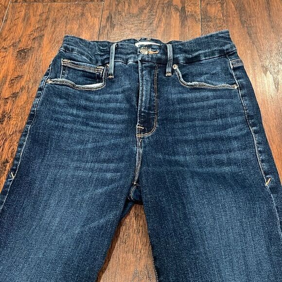 Good American
Good Legs Ripped distressed raw hem jeans size 26 in EUC dark wash - Picture 2 of 9